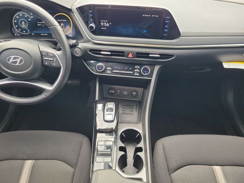 Certified 2023 Hyundai Sonata SEL w/ Convenience Package image 15