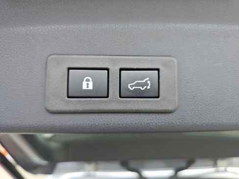 Used 2022 Subaru Ascent Onyx Edition image 17