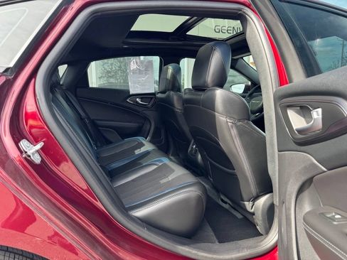 Used 2016 Chrysler 200 S w/ Sun & Sound Group FWD image 13