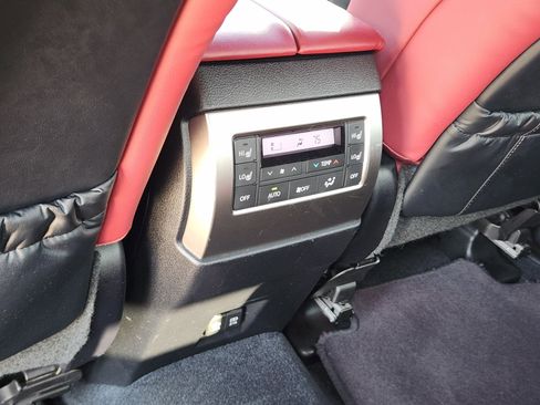 Used 2023 Lexus GX 460 Premium image 39