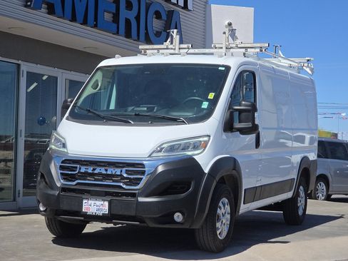 Used 2025 RAM ProMaster 1500 w/ Quick Order Package 22G SLT FWD image 2