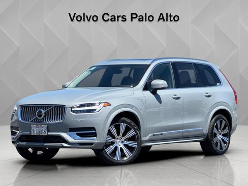 Certified 2024 Volvo XC90 T8 Plus AWD/4WD image 2