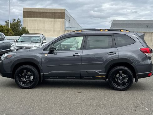Used 2023 Subaru Forester Wilderness AWD/4WD image 9
