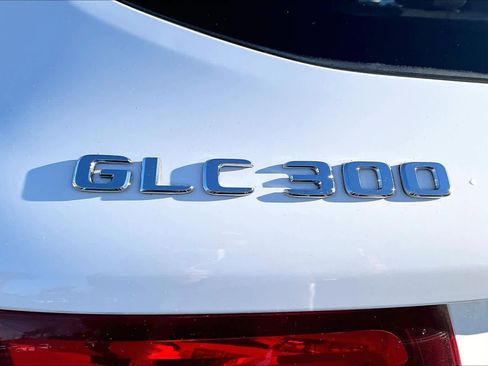 Used 2018 Mercedes-Benz GLC 300 image 9