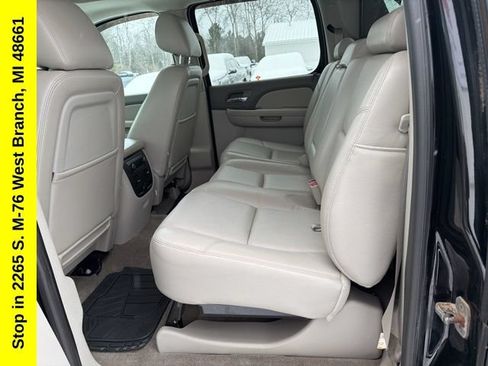 Used 2013 Chevrolet Avalanche LT AWD/4WD image 27