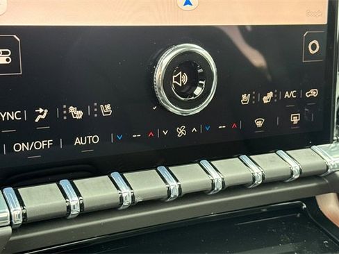 New 2026 GMC Yukon Denali w/ Denali Reserve Package image 21