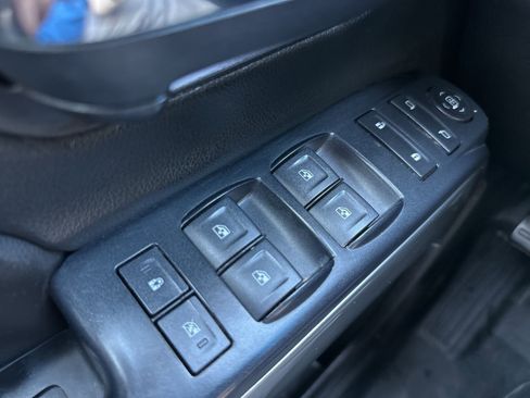 Used 2018 Chevrolet Silverado 1500 LT image 29