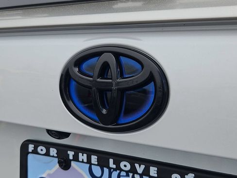 Used 2024 Toyota RAV4 XSE w/ Weather Package AWD/4WD image 25