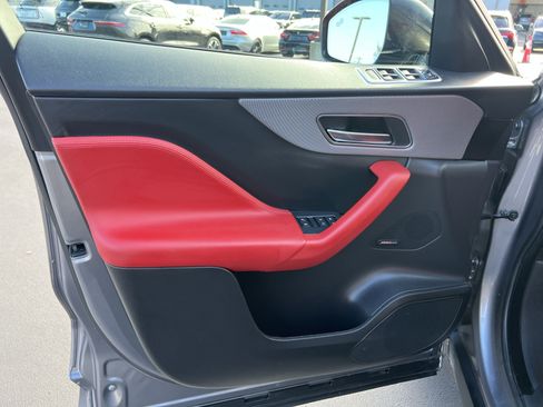 Used 2020 Jaguar F-PACE Checkered Flag image 14