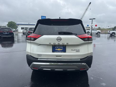 Used 2023 Nissan Rogue Platinum AWD/4WD image 6