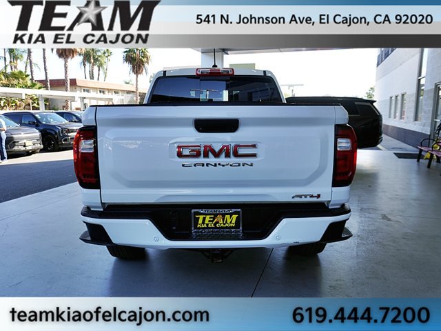 Used 2023 GMC Canyon AT4 w/ AT4 Premium Package AWD/4WD image 9