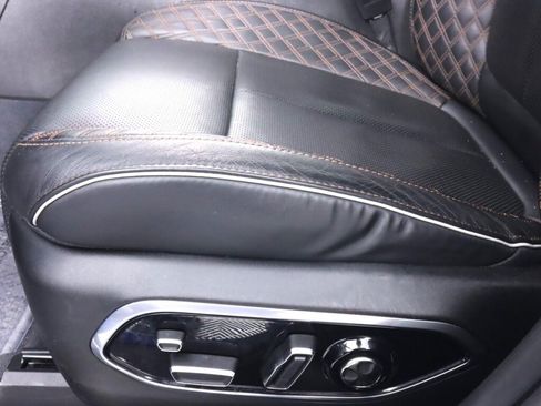 Used 2023 Jeep Grand Cherokee Summit AWD/4WD image 36