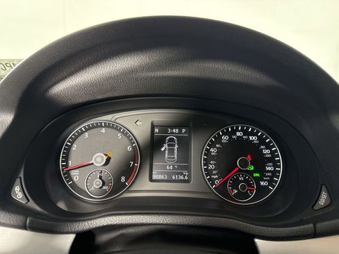 Used 2013 Volkswagen Passat 3.6 SE image 14