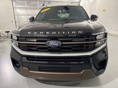 New 2026 Ford Expedition King Ranch AWD/4WD image 2