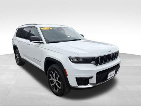 Used 2024 Jeep Grand Cherokee L Limited w/ Luxury Tech Group II image 8