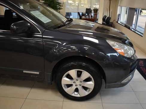 Used 2011 Subaru Outback 2.5i Premium w/ All-Weather Pkg AWD/4WD image 52