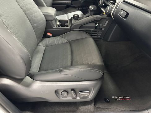 Used 2026 Toyota 4Runner TRD Off-Road Premium AWD/4WD image 60