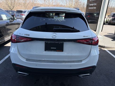 Used 2026 Mercedes-Benz GLC 300 4MATIC image 36