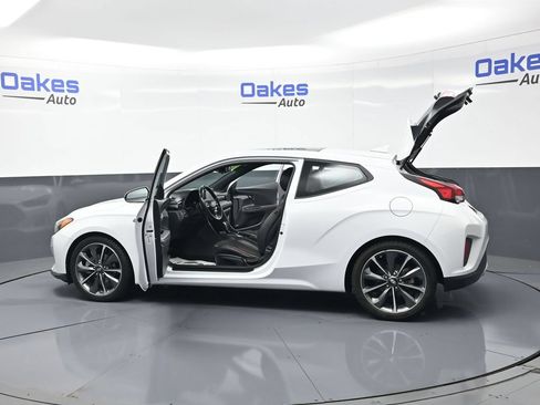 Used 2019 Hyundai Veloster 2.0 Premium FWD image 56