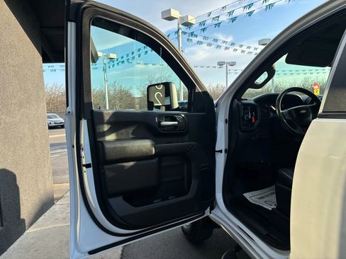 Used 2021 Chevrolet Silverado 3500 W/T image 7