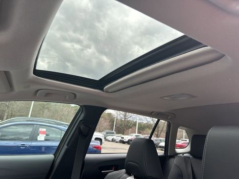 New 2026 Toyota Corolla Cross XLE image 5