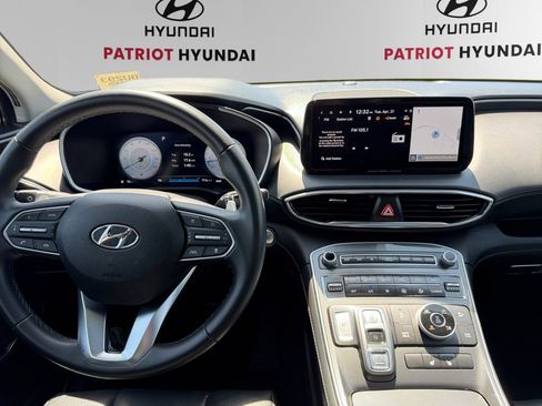 Used 2023 Hyundai Santa Fe SEL w/ Premium Package image 10