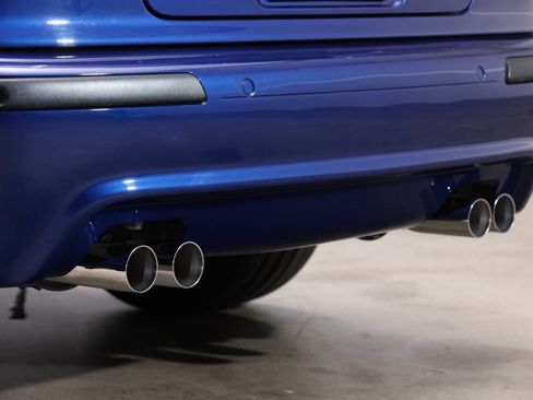 Used 2002 BMW M5 image 40