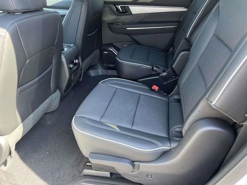 New 2026 Buick Enclave Preferred w/ Power Package image 11