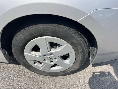 Used 2011 Toyota Prius Two FWD image 14