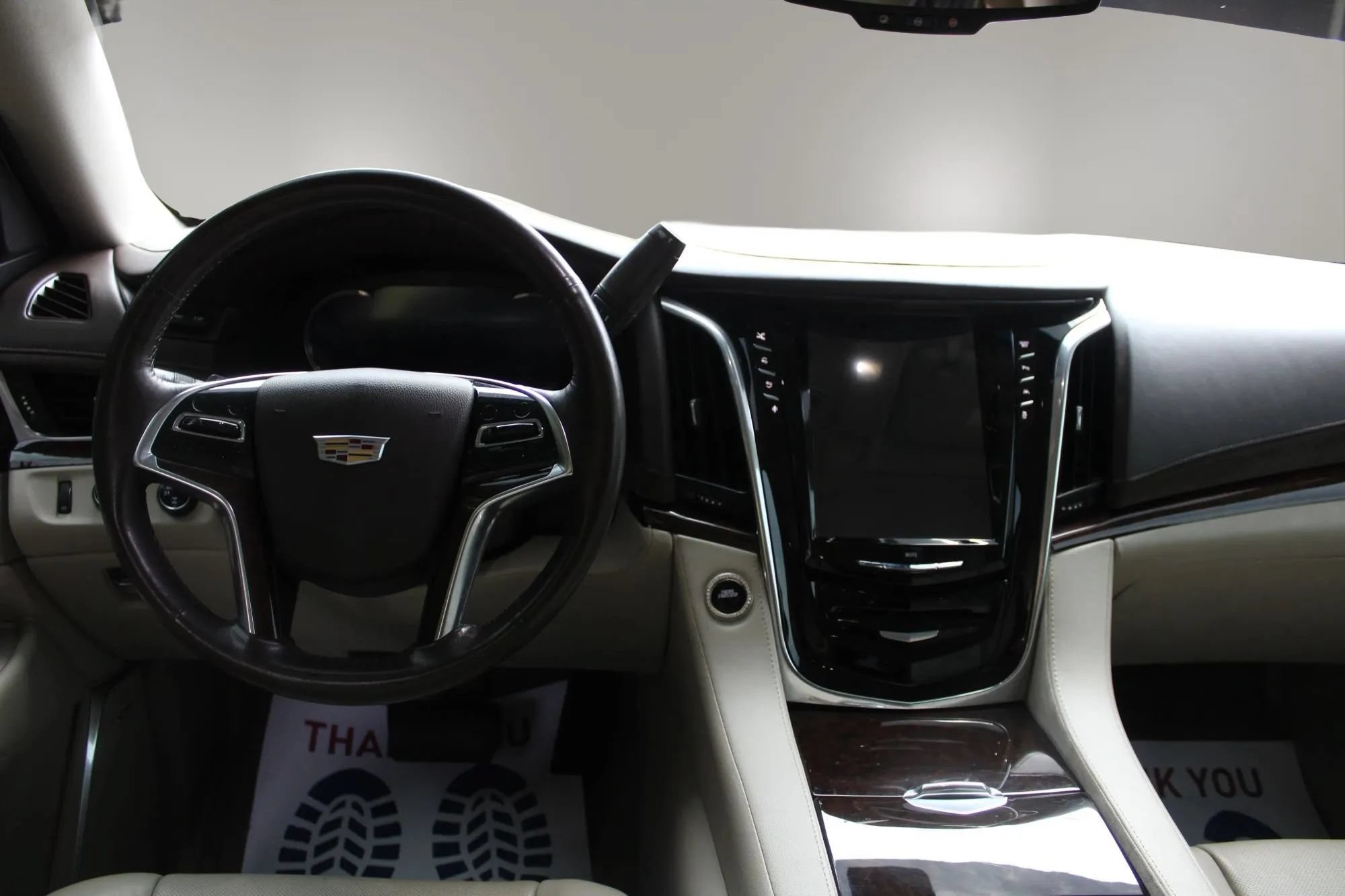 Used 2016 Cadillac Escalade Premium AWD/4WD image 16