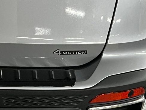 New 2026 Volkswagen Taos SEL AWD/4WD image 36