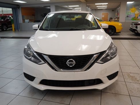 Used 2019 Nissan Sentra SV image 18
