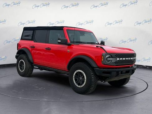 Used 2022 Ford Bronco Badlands image 7