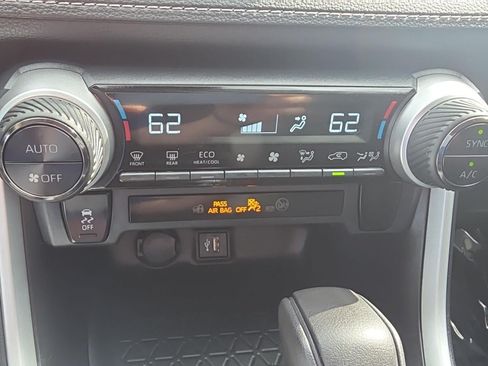 Used 2023 Toyota RAV4 XLE AWD/4WD image 24