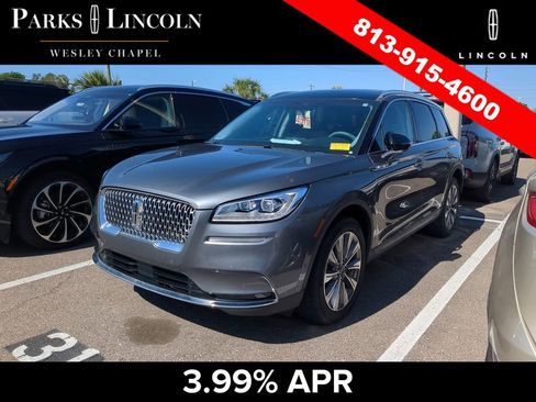 Used 2022 Lincoln Corsair Reserve w/ Equipment Group 201A FWD image 5