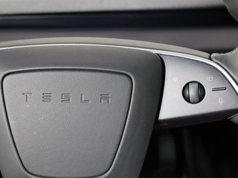 Used 2025 Tesla Model 3 Long Range RWD image 10