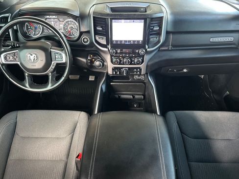 Used 2023 RAM 1500 Big Horn AWD/4WD image 3