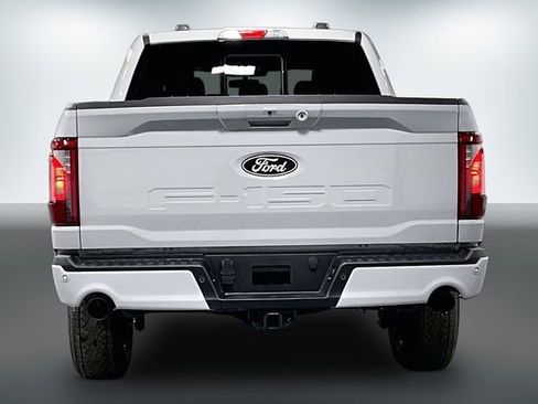 New 2026 Ford F150 XLT w/ Equipment Group 302A MID AWD/4WD image 4