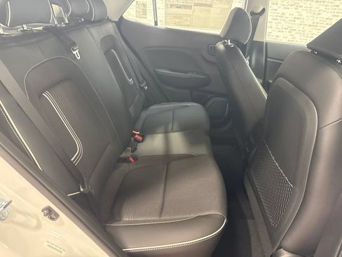 New 2026 Hyundai Venue SEL FWD image 11