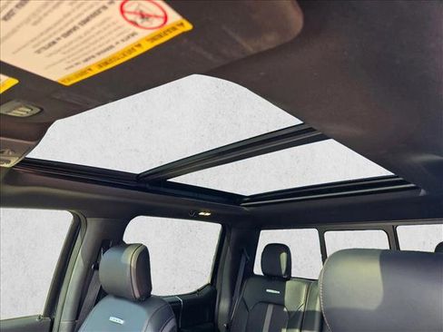 Used 2022 Ford F350 Platinum w/ Tremor Off-Road Package image 20