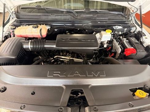 Used 2022 RAM 1500 Big Horn AWD/4WD image 30