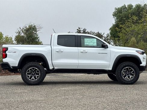 New 2026 Chevrolet Colorado ZR2 w/ Technology Package image 3