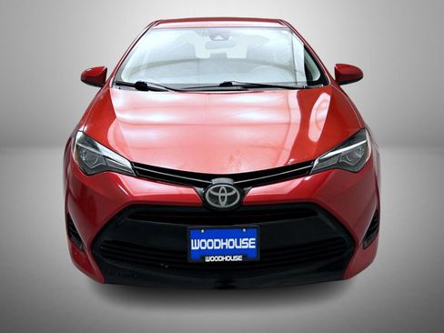 Used 2019 Toyota Corolla LE FWD image 2
