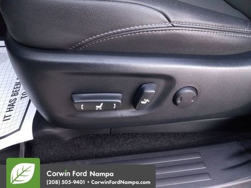 Used 2021 Toyota 4Runner SR5 Premium image 12