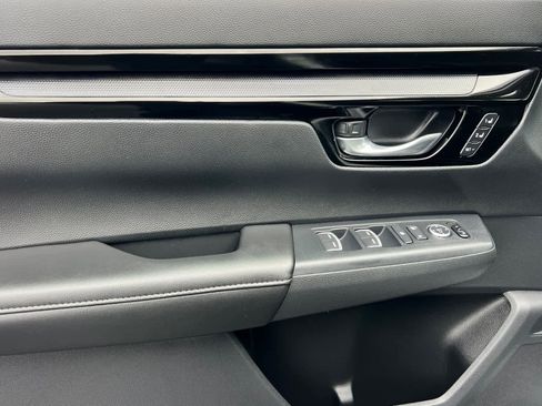 Used 2025 Honda CR-V EX-L image 12