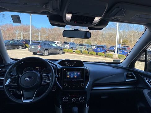 Used 2024 Subaru Forester Premium AWD/4WD image 8