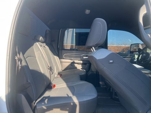 Used 2023 RAM 2500 Big Horn w/ Level 1 Equipment Group image 18