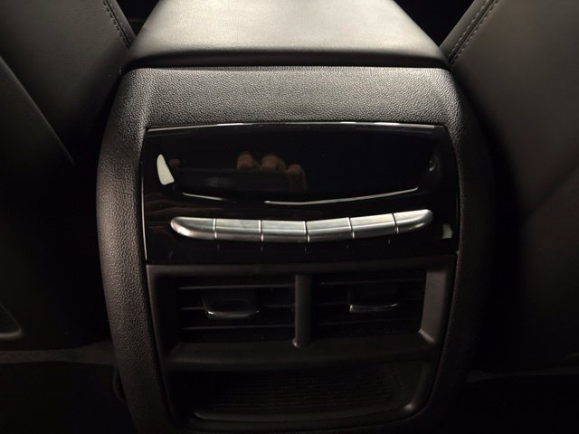 Used 2023 Cadillac XT5 Sportv w/ Platinum Package AWD/4WD image 37