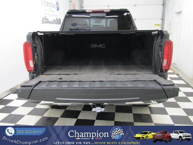 Used 2022 GMC Sierra 1500 SLT w/ SLT Premium Plus Package AWD/4WD image 19