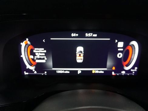 Used 2023 Nissan Pathfinder Platinum image 7